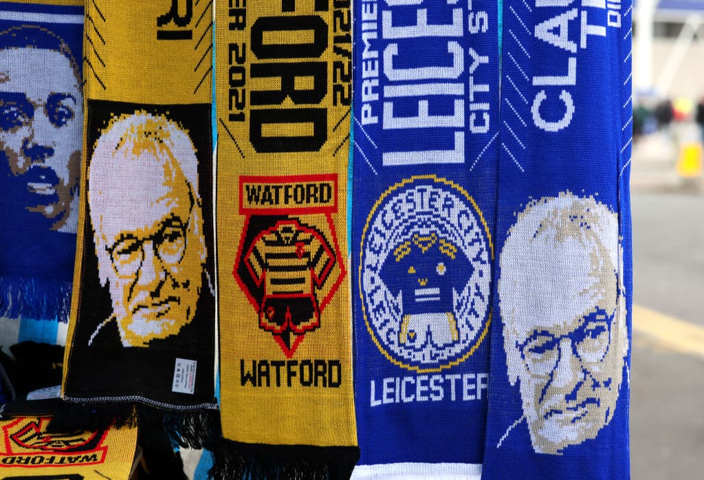 Leicester City golea al Watford 4-2 en la Premier League. Jamie Vardy hizo dos goles, James Madison y Ademola Lookman sumaron tantos para los Foxes, mientras que Josua King y Emmanuel Dennis hicieron lo propio para los visitantes.