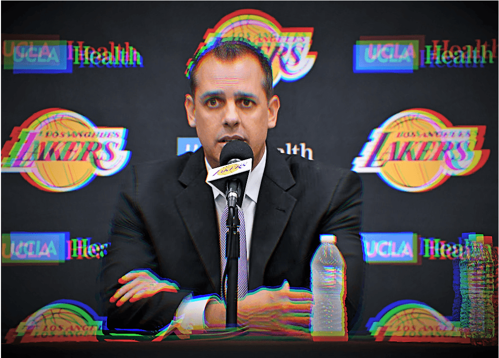 La meta de Frank Vogel de construir una unidad organizacional dentro de los Lakers de Los Ángeles se topó con la realidad del equipo que atraviesa una disfuncionalidad.