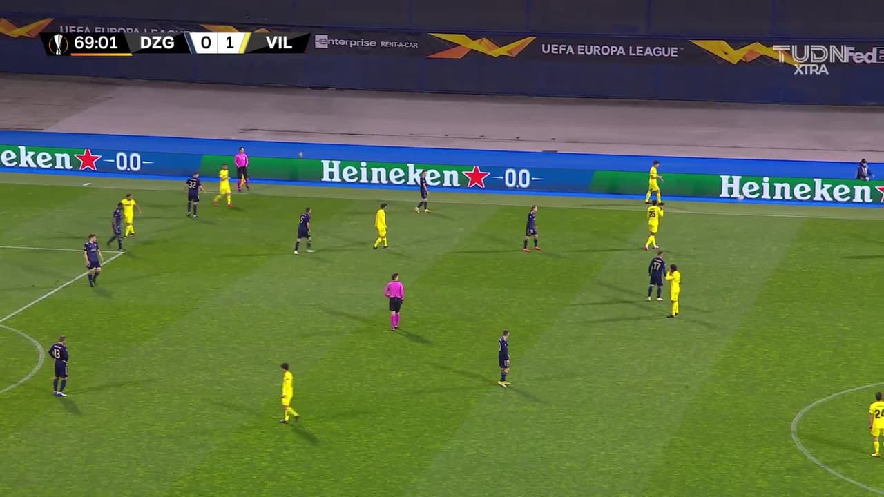 ¡TIRO ATAJADO! disparo por Manuel Trigueros Muñoz.