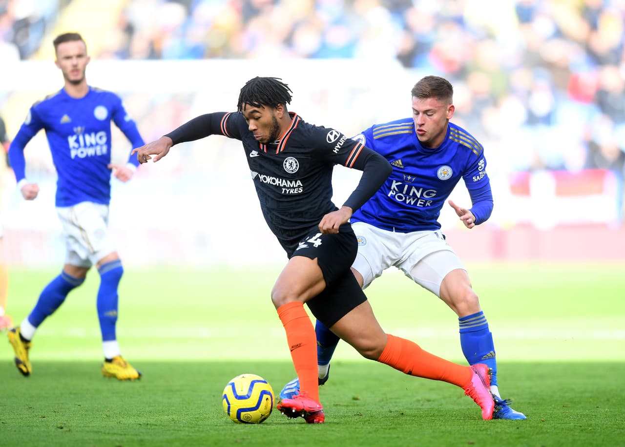 Rüdiger (46’, 71’) abrió y cerró el marcador. Barnes (54’) y Chilwell (64’) marcaron para los locales. Los de Lampard cierran la J25 con 41 unidades y los dirigidos por Brendan Rodgers acumulan 49.