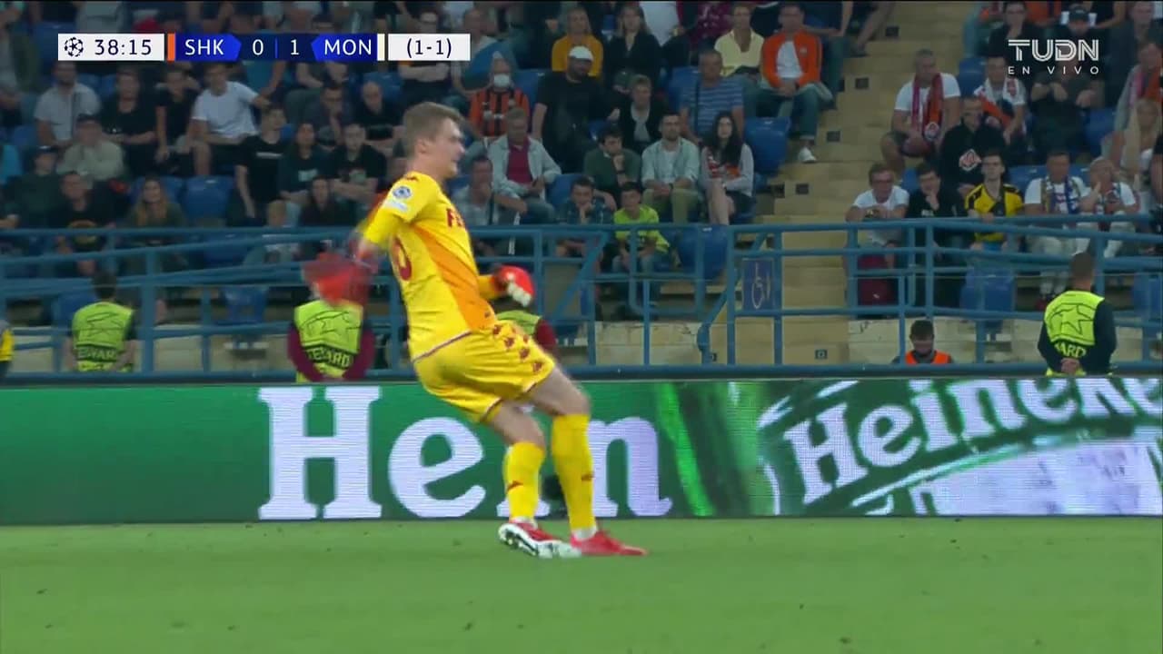 ¡GOL!  anota para AS Monaco. Wissam Ben Yedder