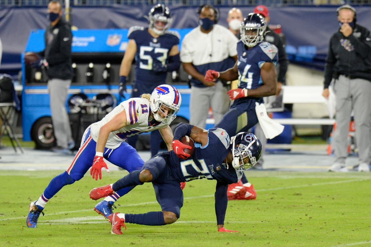 En duelo de invictos, los Titanes le ponen un alto a los Bills y los vencen 16-42.