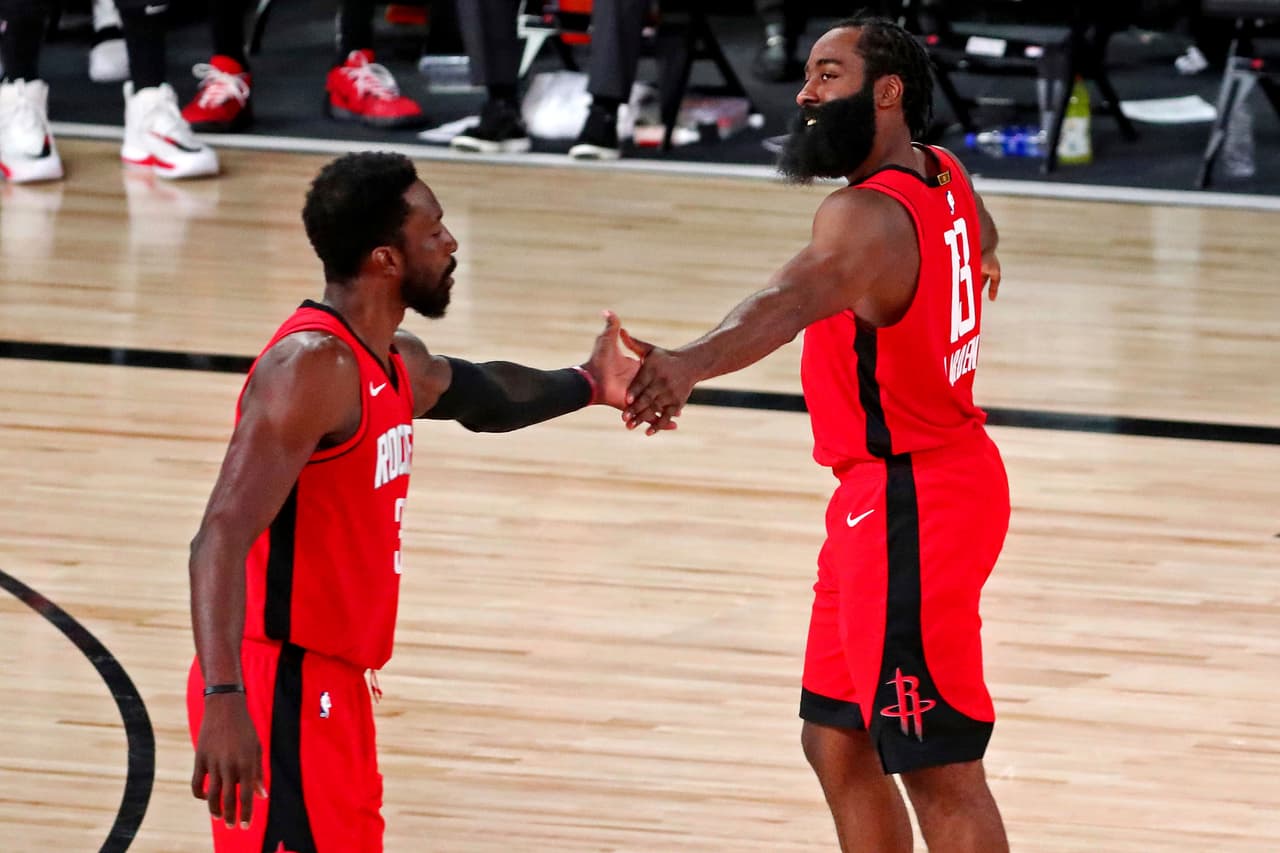 James Harden anotó 21 puntos y repartió nueve asistencias para que los Houston Rockets doblegaran el jueves 111-98 al Oklahoma City Thunder.