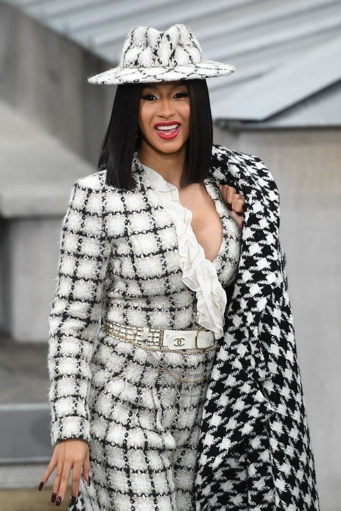 Cardi B continuó: “Apenas recibimos el respaldo de las grandes marcas de moda que literalmente hacemos tendencia".