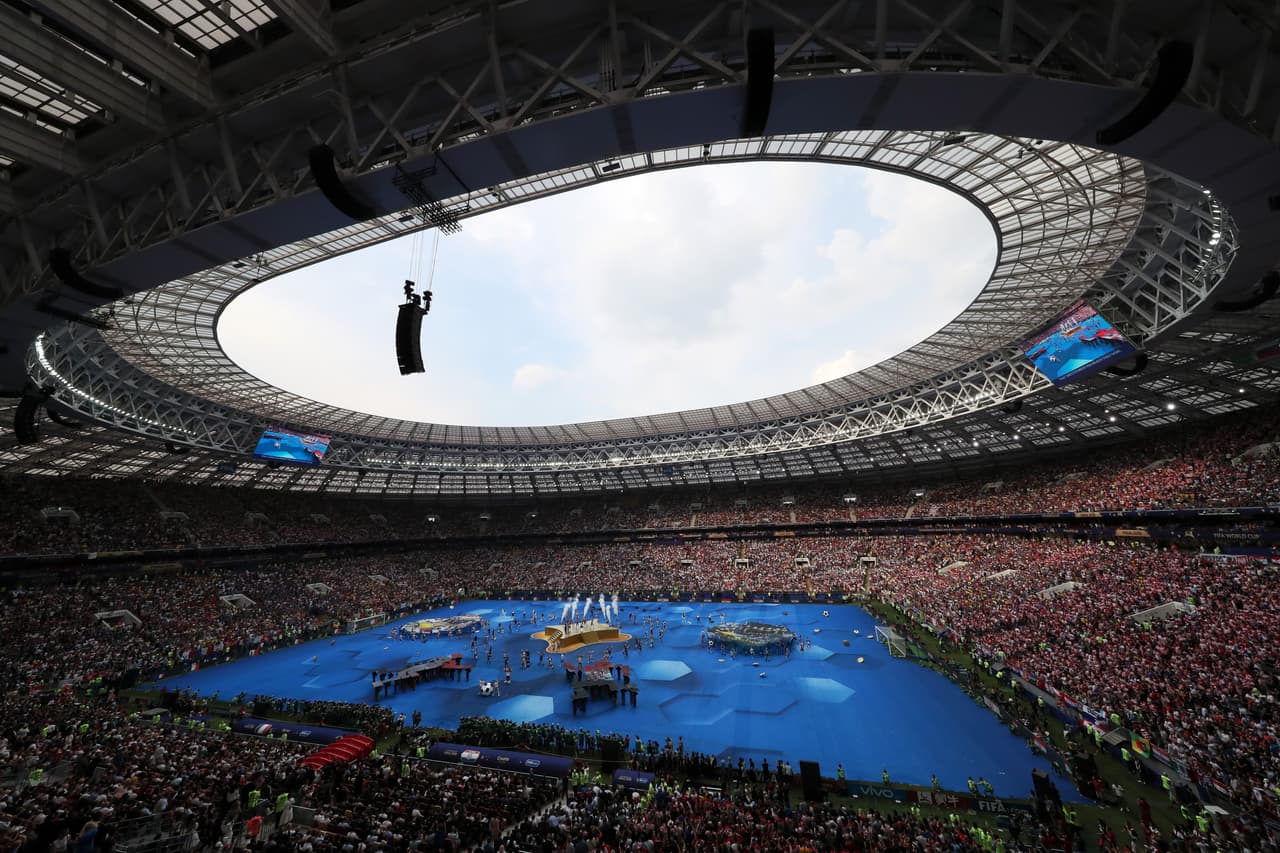 Era Istrefi, Will Smith y Nicky Jam prendieron la fiesta en la ceremonia de clausura en el estadio de Luzhniki, con un colorido y espectáculo y recordando los buenos momentos de Rusia 2018.