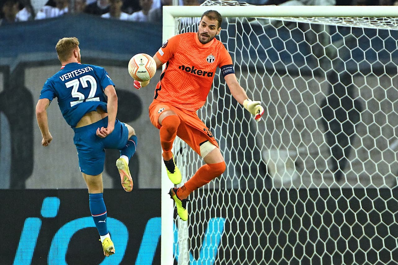 Con un Cristiano Ronaldo que dio asistencia y que falló una clara de gol, los Red Devils siguen vivos en Europa League: Erick Gutiérrez no juega en triunfo de PSV.