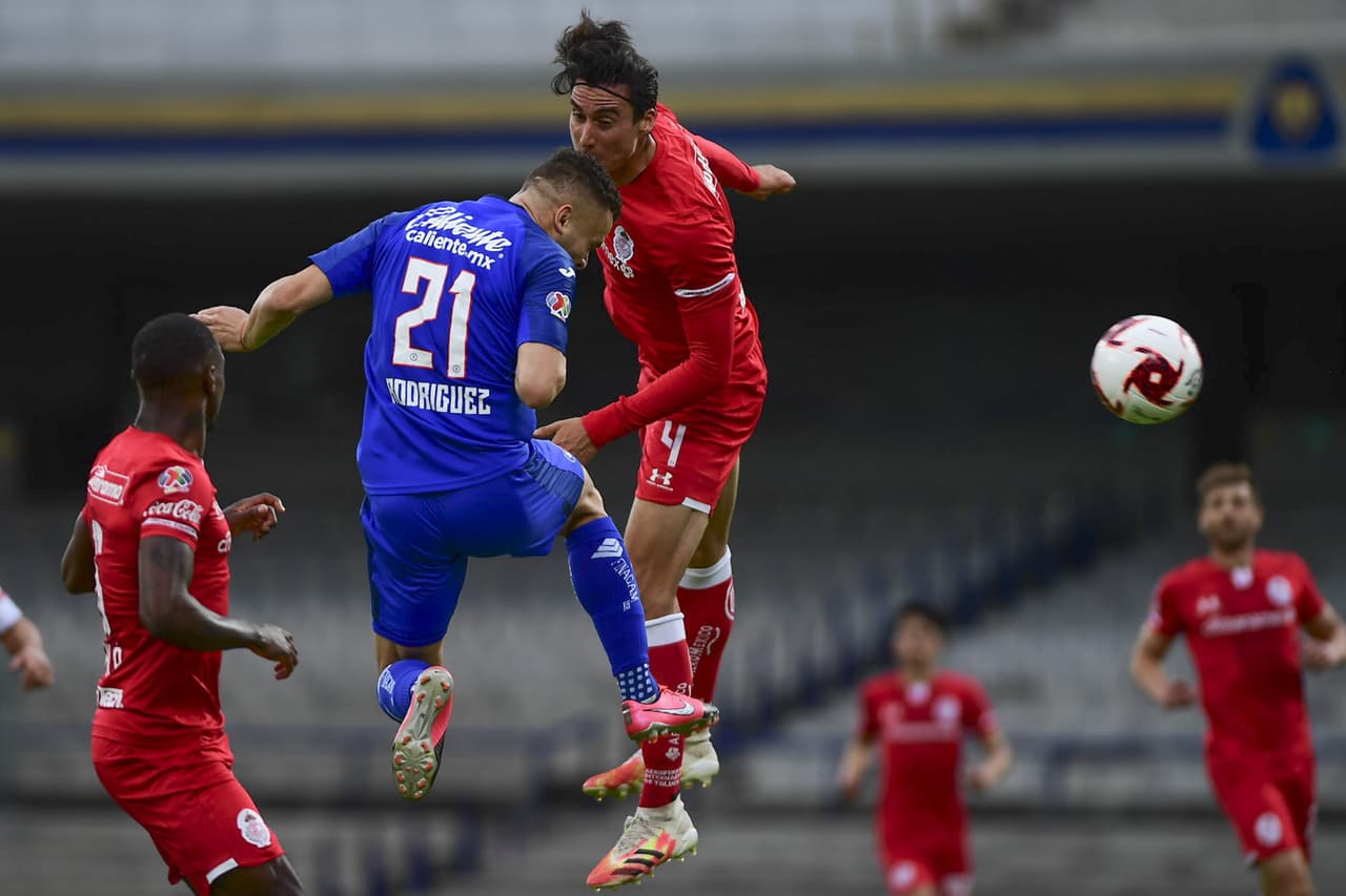 Con gol de Juan Escobar, la Máquina avanza a semifinales y el Toluca queda fuera de la Copa GNP por México.