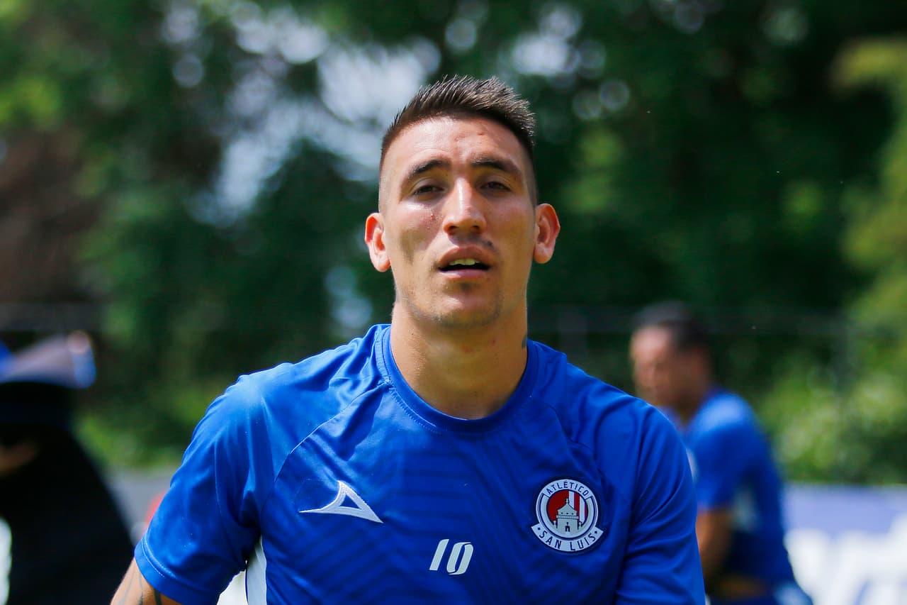 Atlético San Luis, con doblete de Diego Pineda, venció 2-1 de visita a Monarcas Morelia, que descontó con Mario Osuna, en juego de preparación de pretemporada en la cancha anexa del estadio Morelos, previo al Apertura 2019 de la Liga MX.