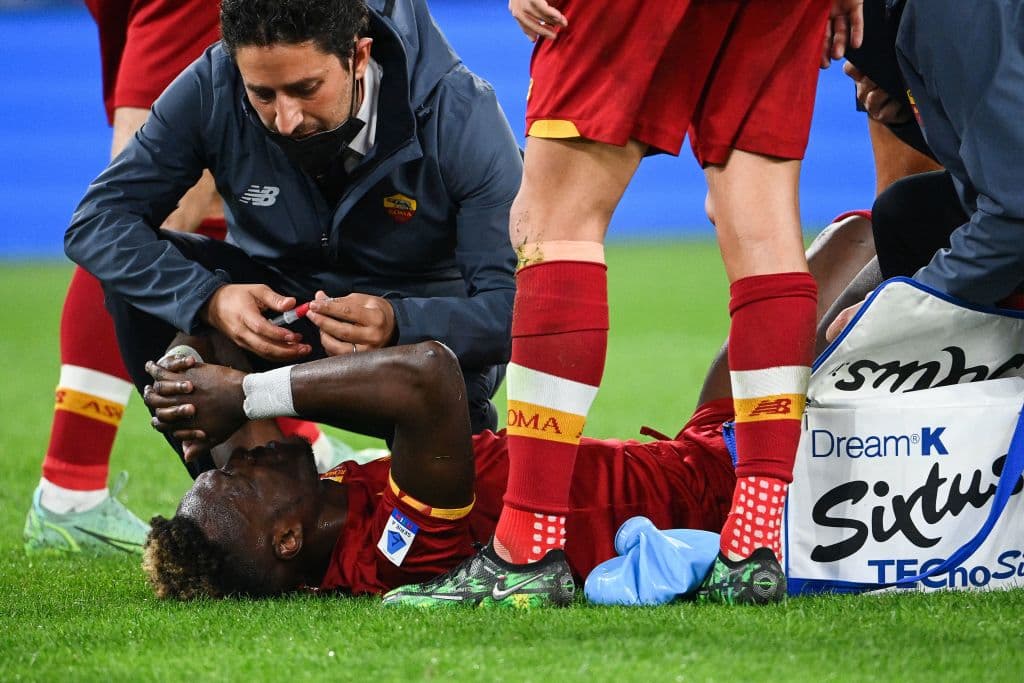 Sin goles termina el encuentro entre la Roma y el Napoli durante la novena Jornada en la Serie A. El mexicano 'Chucky' Lozano ingresó hasta el minuto 70' del partido y su equipo sigue siendo lider de la tabla.