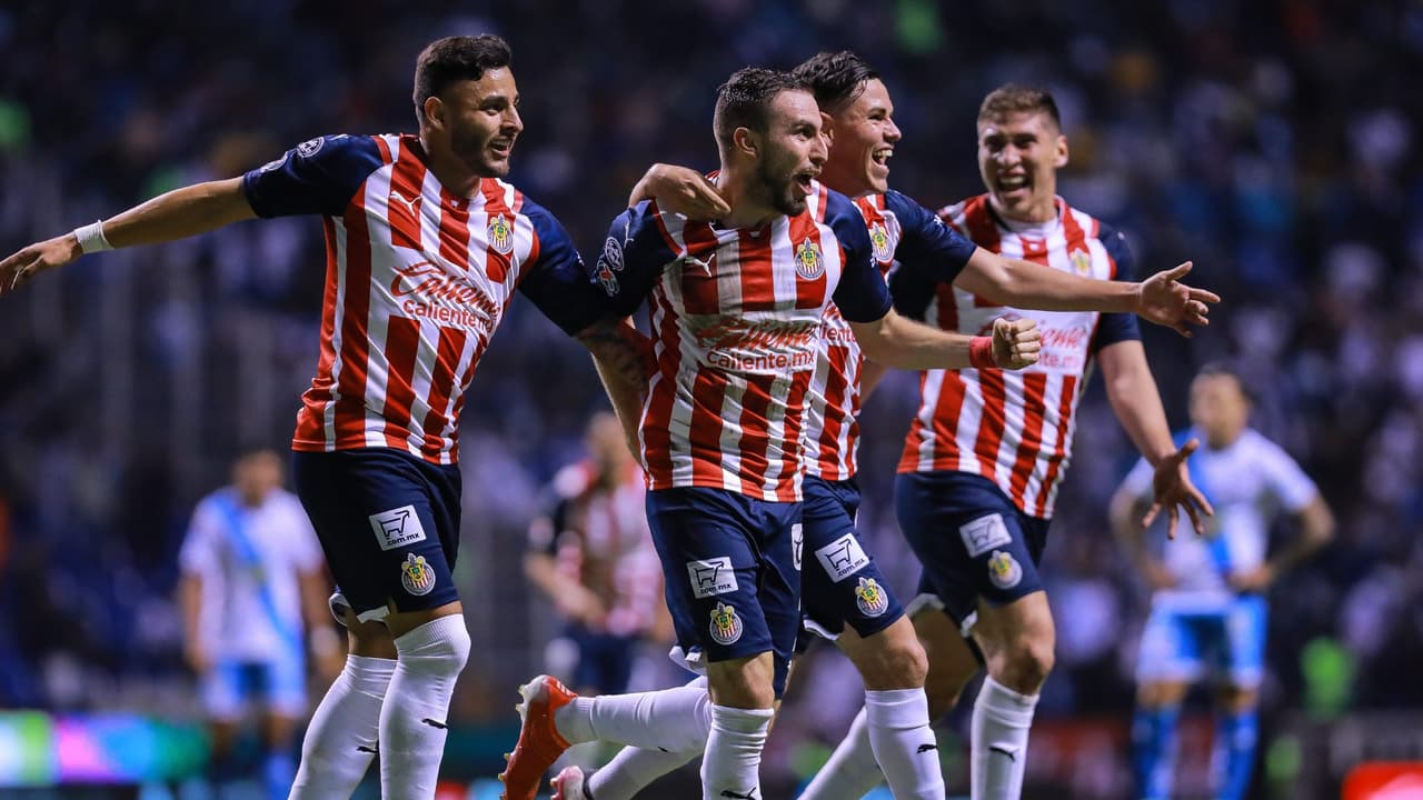 Chivas puede enfrentar al West Ham United