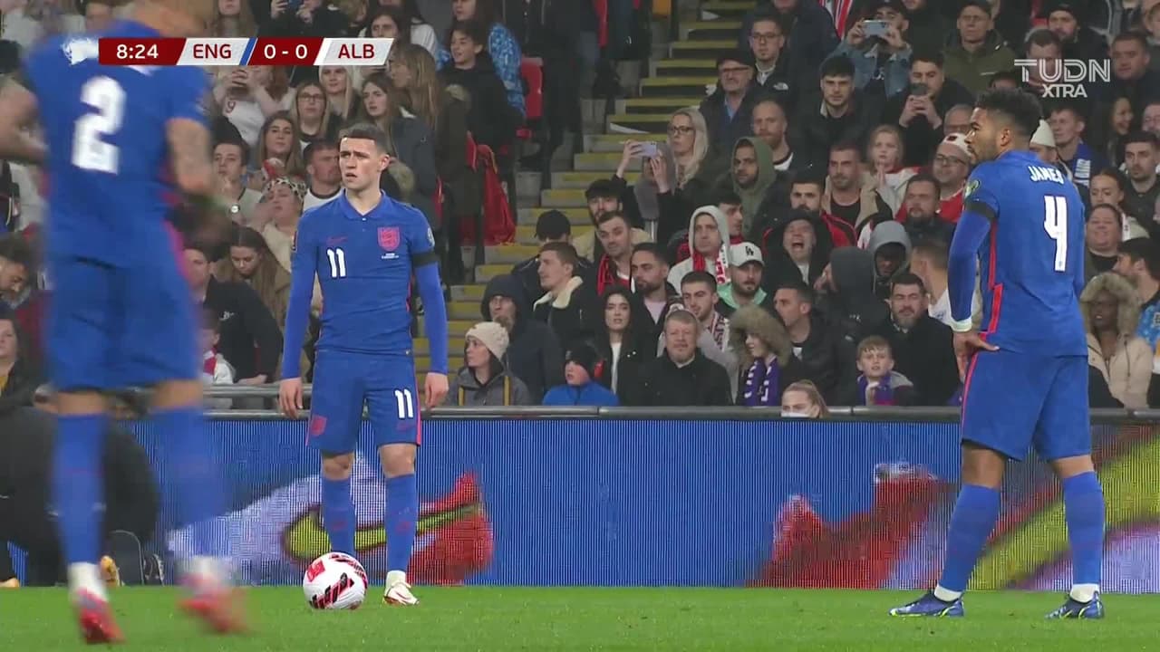 ¿El gol de la calificación? Maguire adelanta a Inglaterra