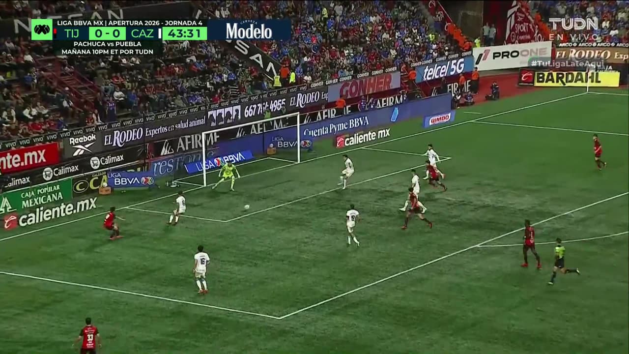 ¡GOL!  anota para Club Tijuana. Ignacio Rivero