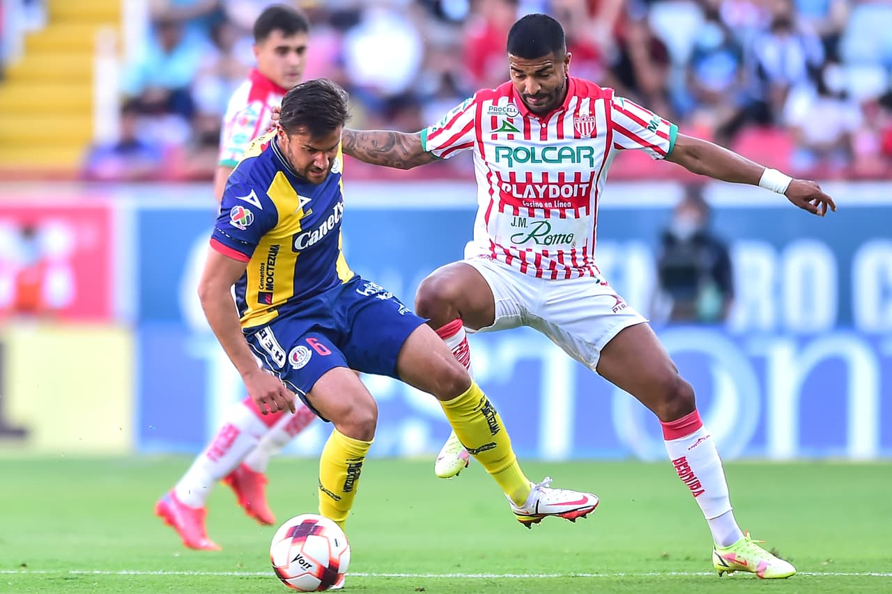 Por parte de Necaxa, Milton Giménez y Rodrigo Aguirre se discutieron con dobletes, mientras que de San Luis, Germán Berterame no se quedó atrás con sus dos goles para maquillar el resultado.