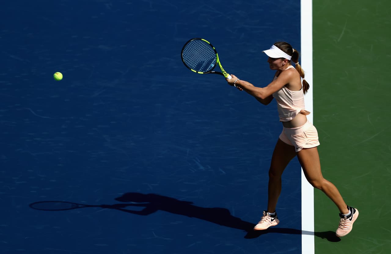 La estadounidense Catherine Bellis ha sorprendido al tenis mundial a sus 18 años, a pesar de que se despidió temprano tras perder contra la bielorrusa Victoria Azarenka 3-6, 0-6.