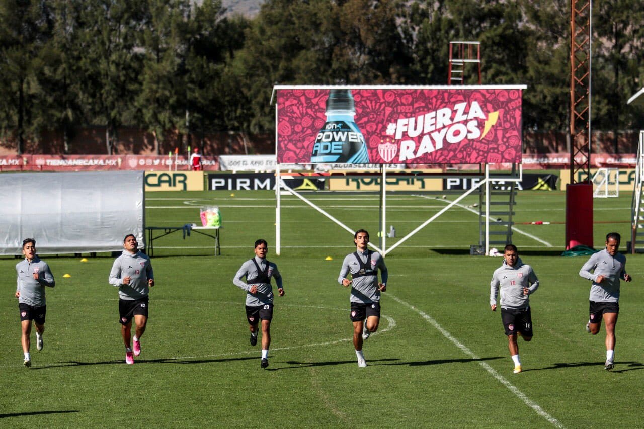 Necaxa cierra las puertas a la afición en duelo ante Toluca