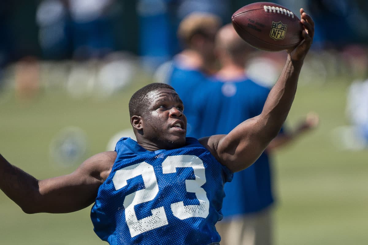 Frank Gore: El veterano corredor utiliza en boxeo en su regimen de entrenamiento durante esta temporada baja (AP-NFL).