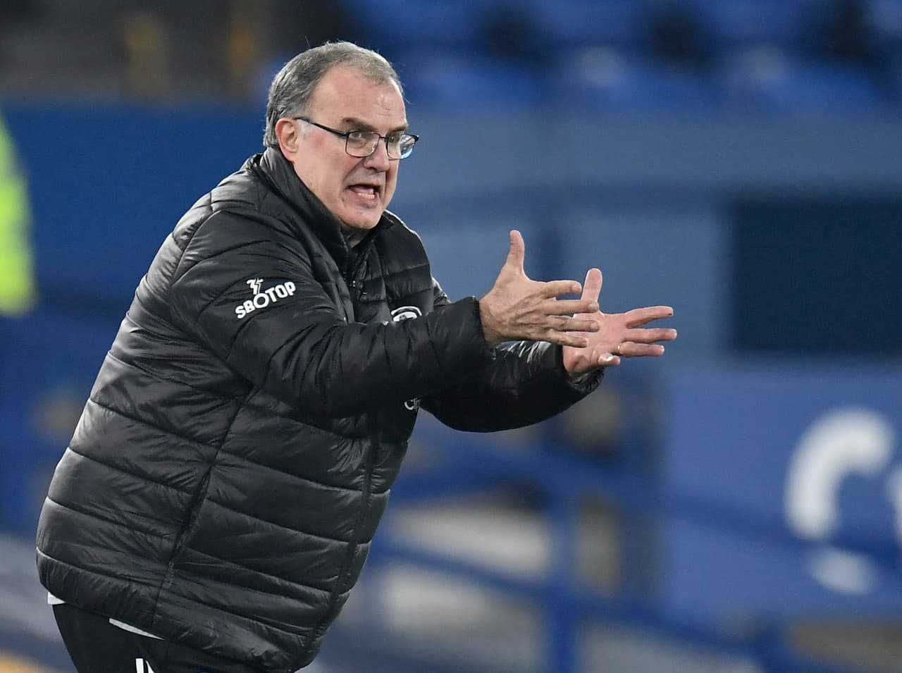 Leeds de Bielsa derrotó por la mínima al Everton de Ancelotti con gol de Raphael Días (79’).