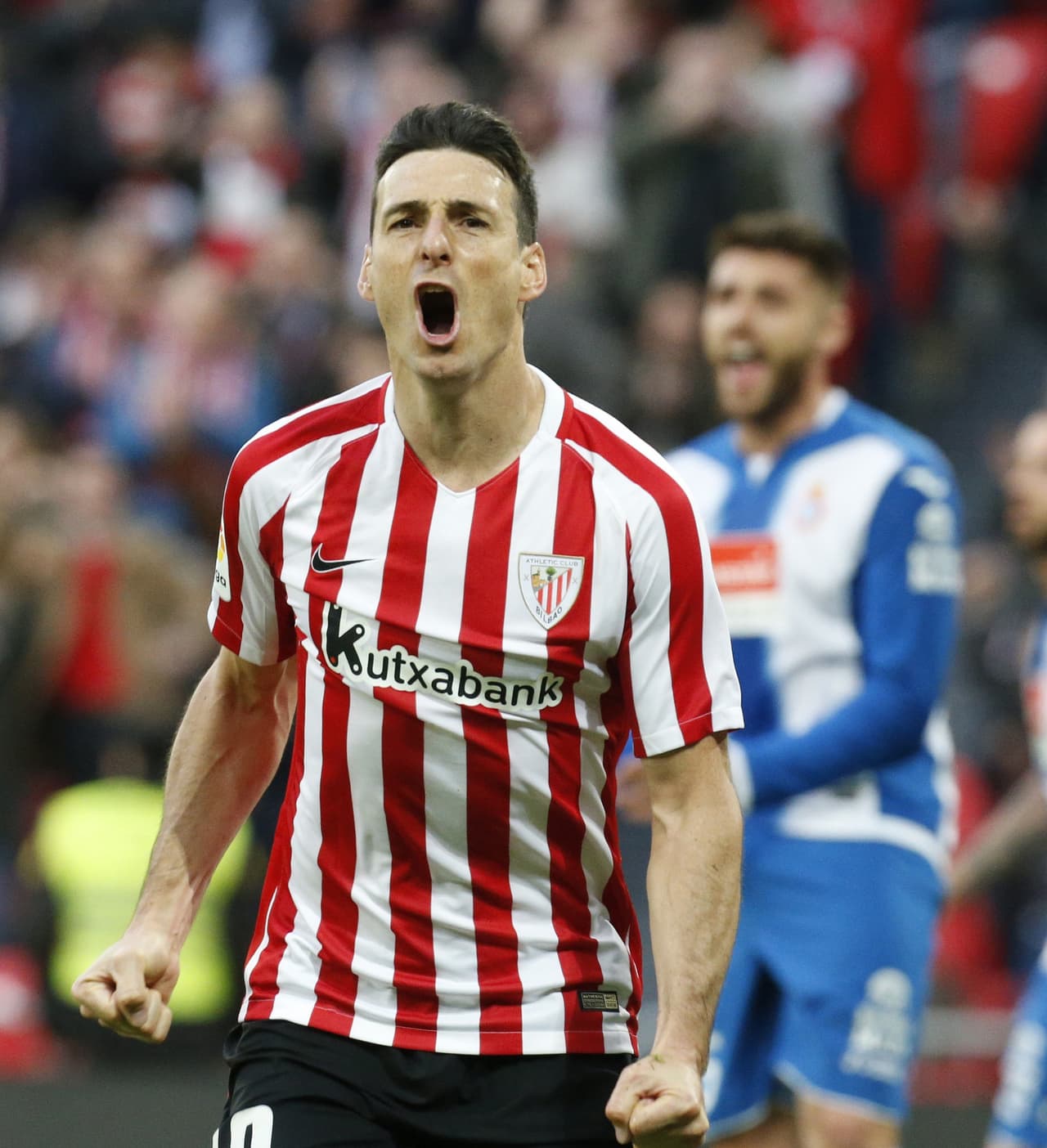 Como si fuese poco, Aritz Aduriz consiguió su gol 185 en 307 partidos jugados con la camiseta del Athletico Club de Bilbao, en el que además acumula 57 asistencias.