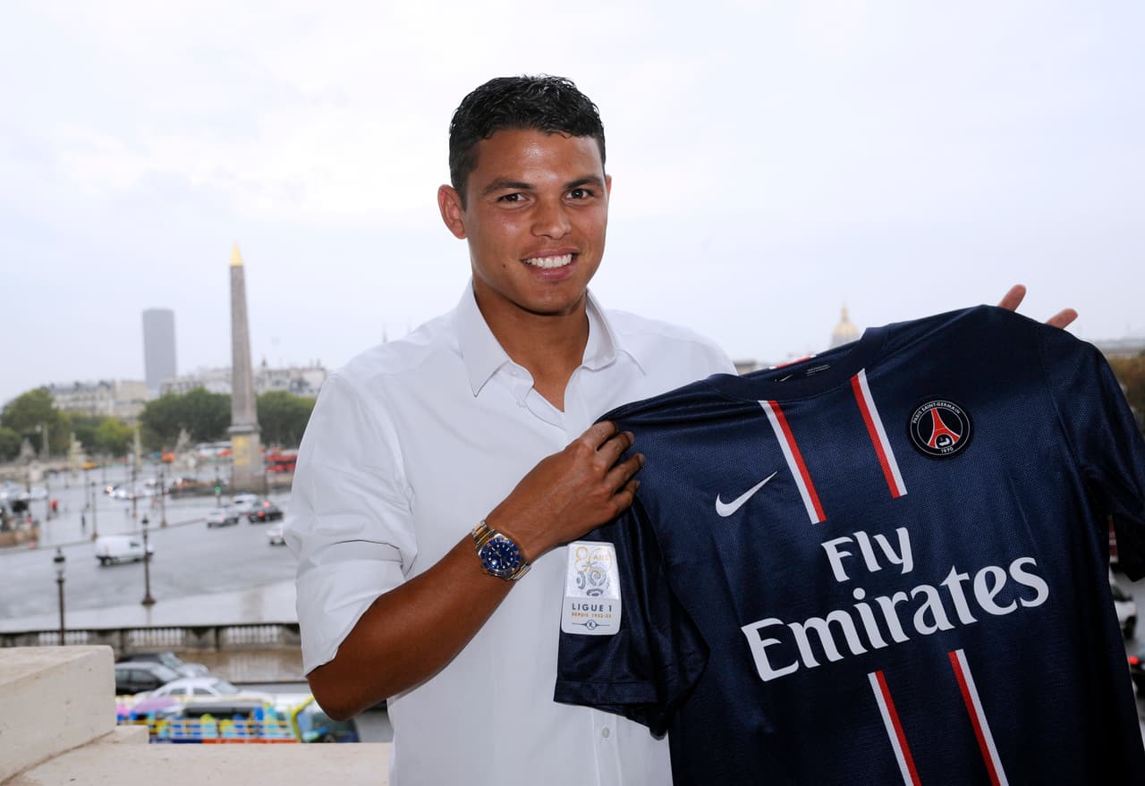2012 - Thiago Silva (del A.C. Milan al PSG): 55 millones de dólares.