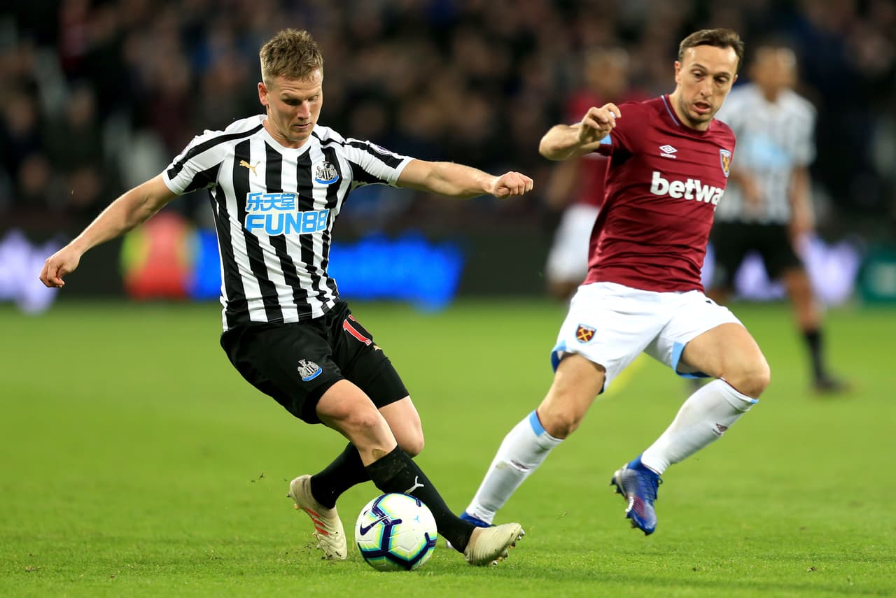 West Ham llegaba a este compromiso de perder por la mínima diferencia en la pasada jornada con el Manchester City, mientras que Newcastle derrotó a Burnley por 2-1.