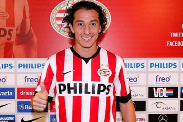Andrés Guardado es el tercer mexicano que se pone la camisa del PSV tras un paso poco alentador en Alemania, con el equipo de Eindhoven ha tenido más regularidad y hasta el club tulipán ha considerado el hacer válida la opción de compra.