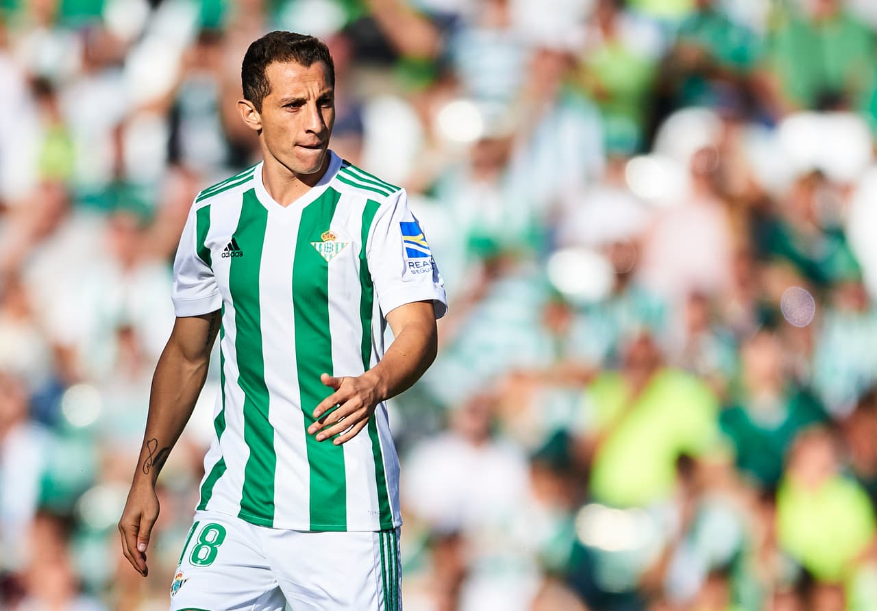 Para el mexicano fue el cuarto juego de la temporada y el tercero como titular, ya que ante el Villarreal fue alternativa.