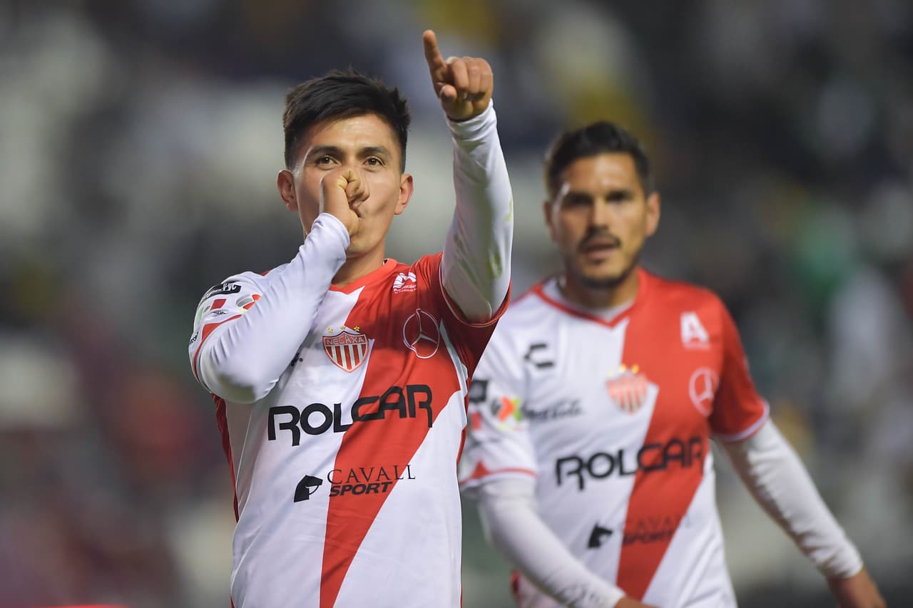 Necaxa consumó su primer victoria tras humillar a León 4-0 