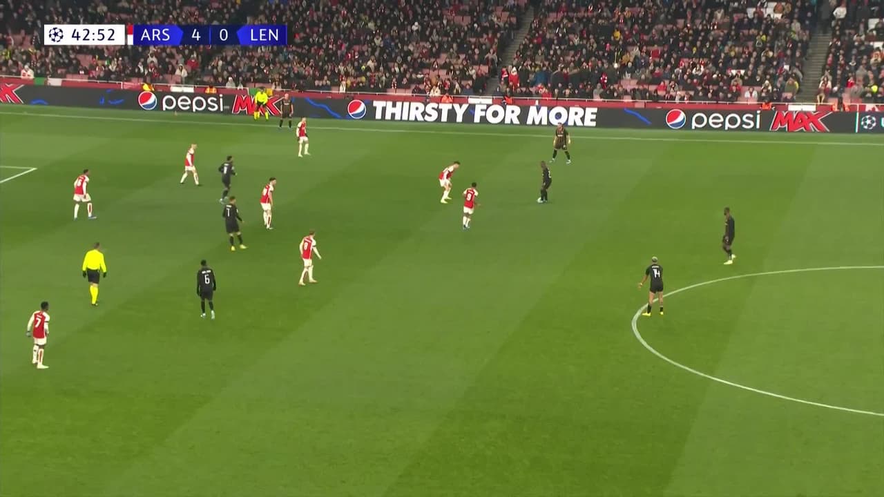 ¡TIRO ATAJADO! disparo por Angelo Fulgini.