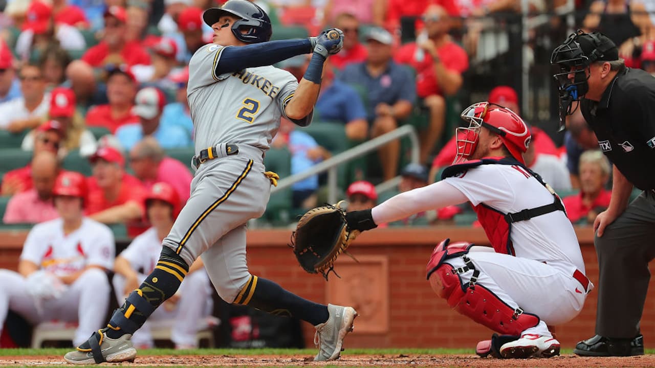 Luis Urías se vuela la barda por segunda vez en la semana