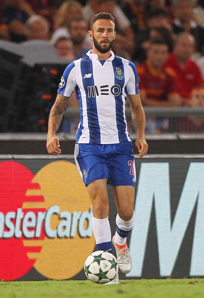 Porto tiene el contingente más grande de mexicanos en Portugal y también lo tendrá en Europa. Miguel Layún, Jesús Manuel Corona y Héctor Herrera jugarán el torneo. Su grupo es el G y tendrán como rivales al Brujas, Leicester y Copenhage.