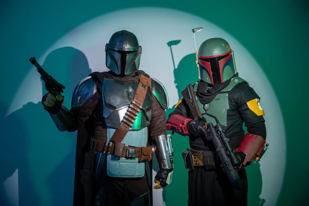 El problema, por supuesto, es que Lucasfilm ya hizo ese programa: se llama ‘The Mandalorian’, y protagonizó un héroe mandaloriano con armadura diferente que no es Boba Fett.