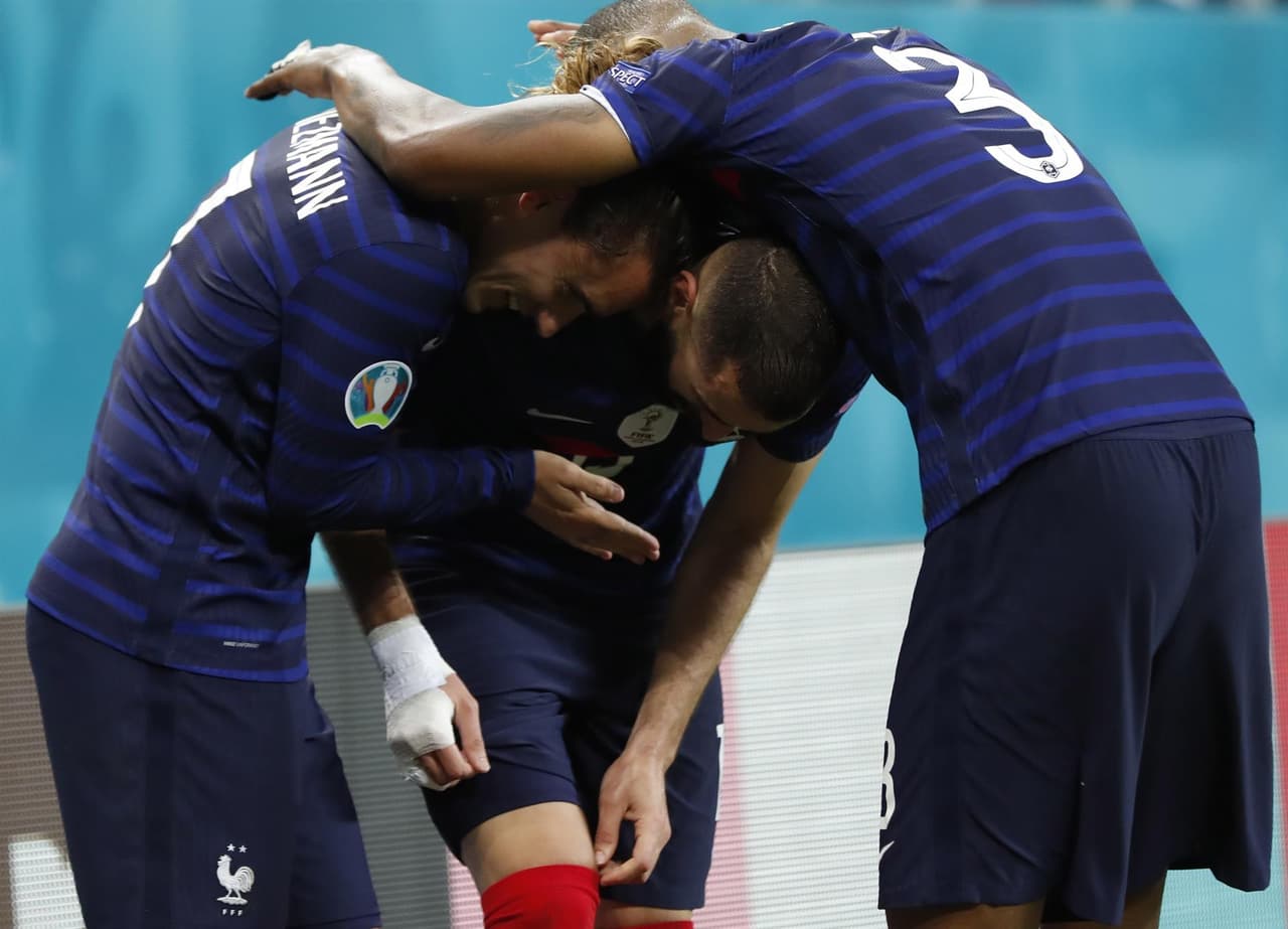 Se define en penales el encuentro y Suiza pasa a Cuartos de Final de la Euro 2020. La escuadra suiza abría el marcador con gol de Seferovic, sin embargo, Karim Benzema con doblete puso arriba a ‘Les Bleus’ junto con Paul Pogba (75’) pero al filo del partido Garavanovic (90’) se encargo de llevar el encuentro a tiempo extra. Kylian Mbappé falló el penal que definió el encuentro.