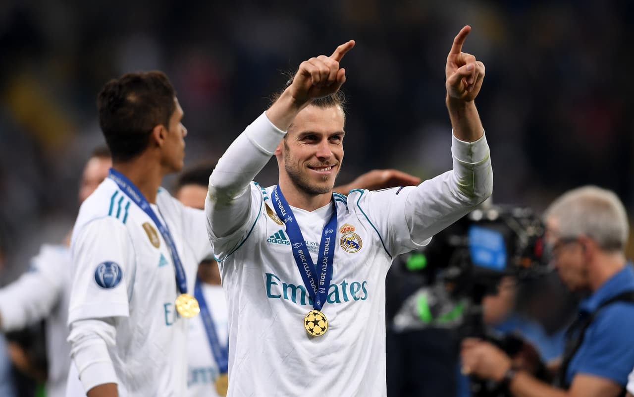 KIEV, UKRAINE - MAY 26: Gareth Bale of Real Madrid celebrates following his side's victory in the UEFA Champions League Final between Real Madrid and Liverpool at NSC Olimpiyskiy Stadium on May 26, 2018 in Kiev, Ukraine. (Photo by Laurence Griffiths/Getty Images)