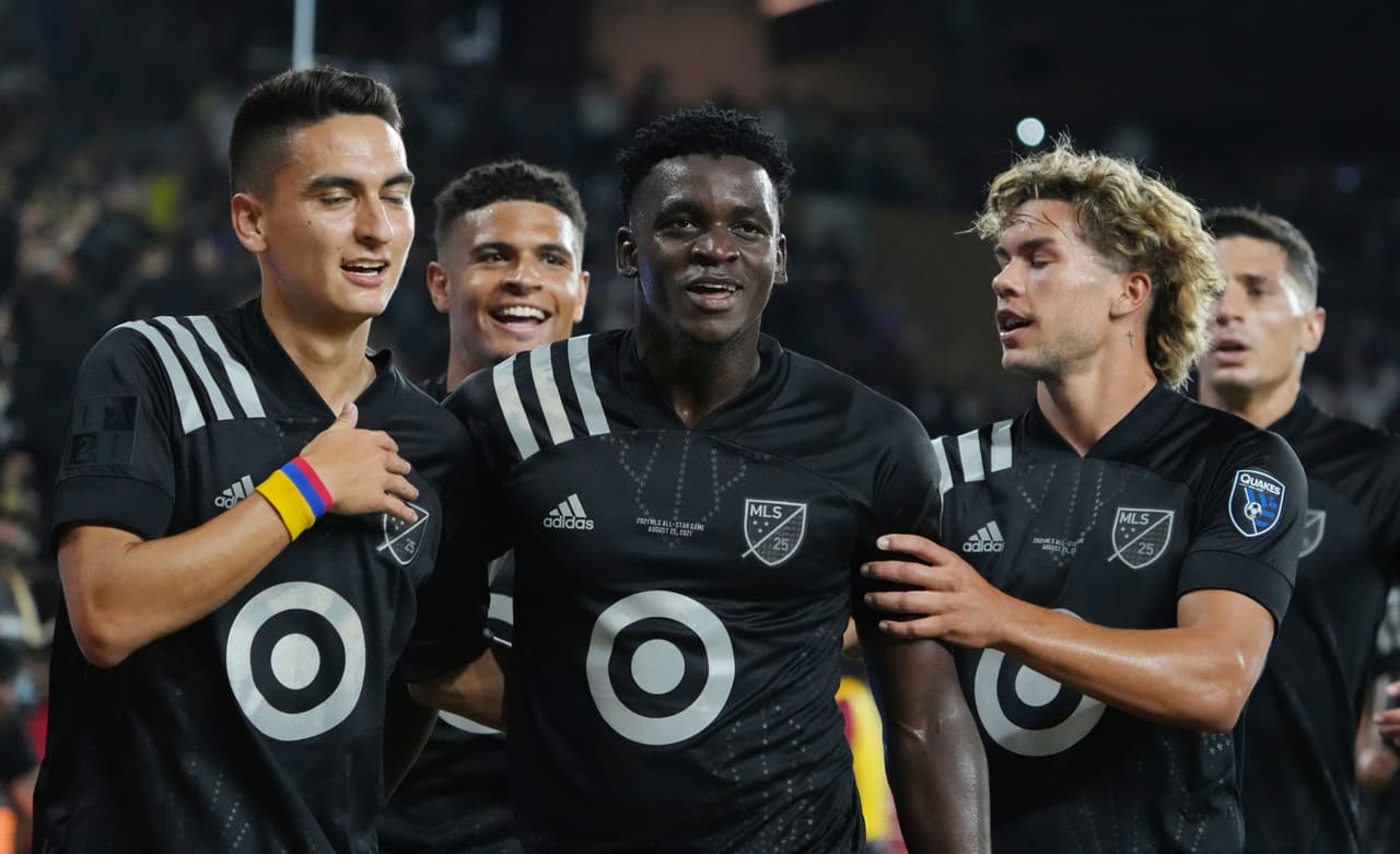 El central de LAFC Jesús Murillo marcó el tanto del empate en el inicio de la segunda mitad.
<br>