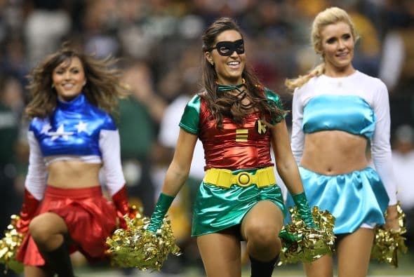Desde Hello Kitty hasta las clásicas hadas encontramos entre los disfraces de las hermosas porristas de la NFL. Checa las imágenes y ¡enamórate!