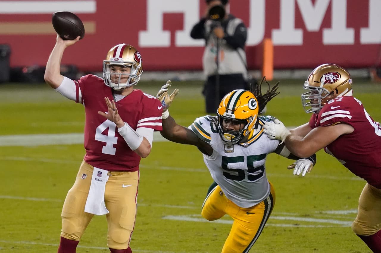 Aaron Rodgers tiene una gran noche y con cuatro pases de anotación sin intercepción, los Green Bay Packers vencen 34-17 a los San Francisco 49'ers.