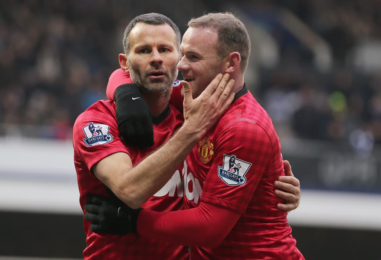 Rooney será jugador-entrenador del Derby County, pero su gran amigo galés Ryan Giggs le mostró el camino.