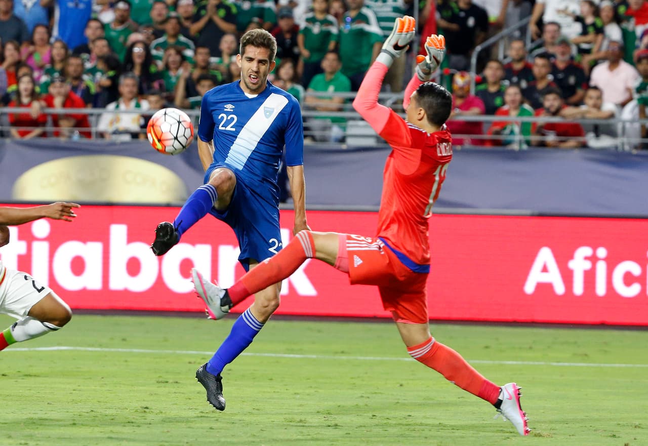 Minor López Campollo: Luchó el juego entero, corrió, fue uno de los más participativos en el promer tiempo pero no logró concretar ninguna jugada peligrosa al arco de México. Calificación:7