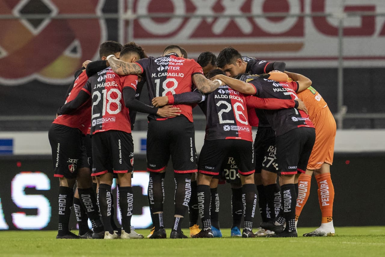 Atlas gana en la mesa al América y saca a Chivas de repechaje