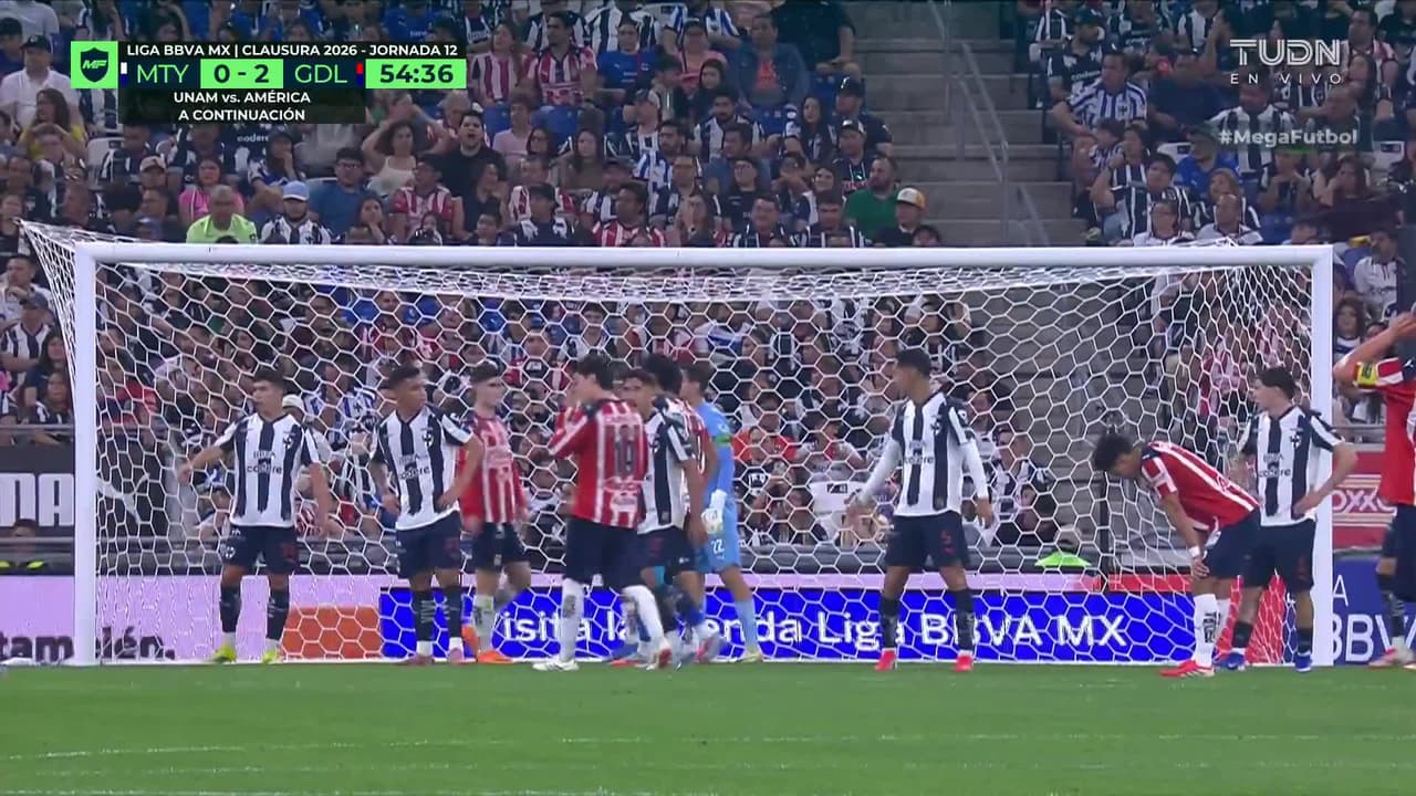 ¡GOL!  anota para Guadalajara. Bryan González