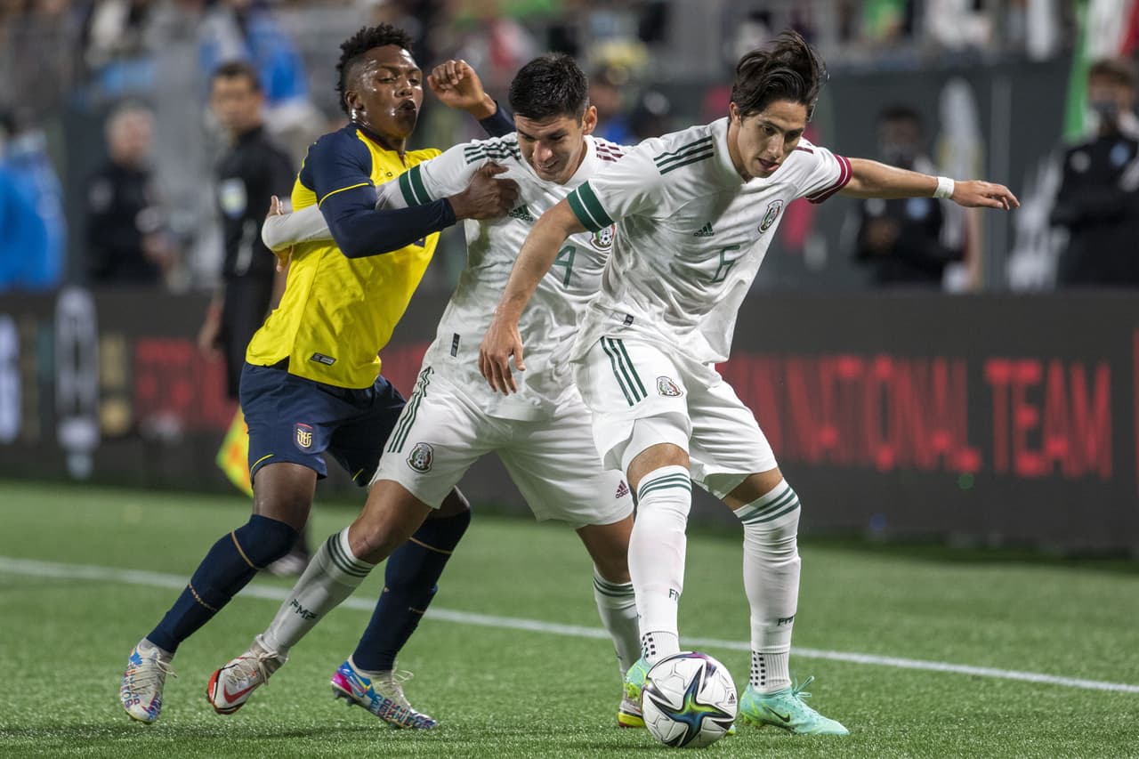 Los goles de J. Quiñónez, J. Corozo y W. Chalá sentencian la victoria 2-3 de Ecuador sobre México.