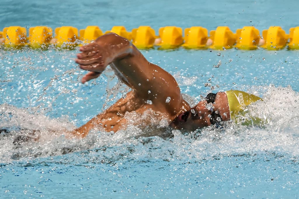 Su madre, Lidia, recuerda que su hijo comenzó a practicar la natación a los seis años viendo a sus hermanos mayores, quienes también se dedicaban a este deporte.
