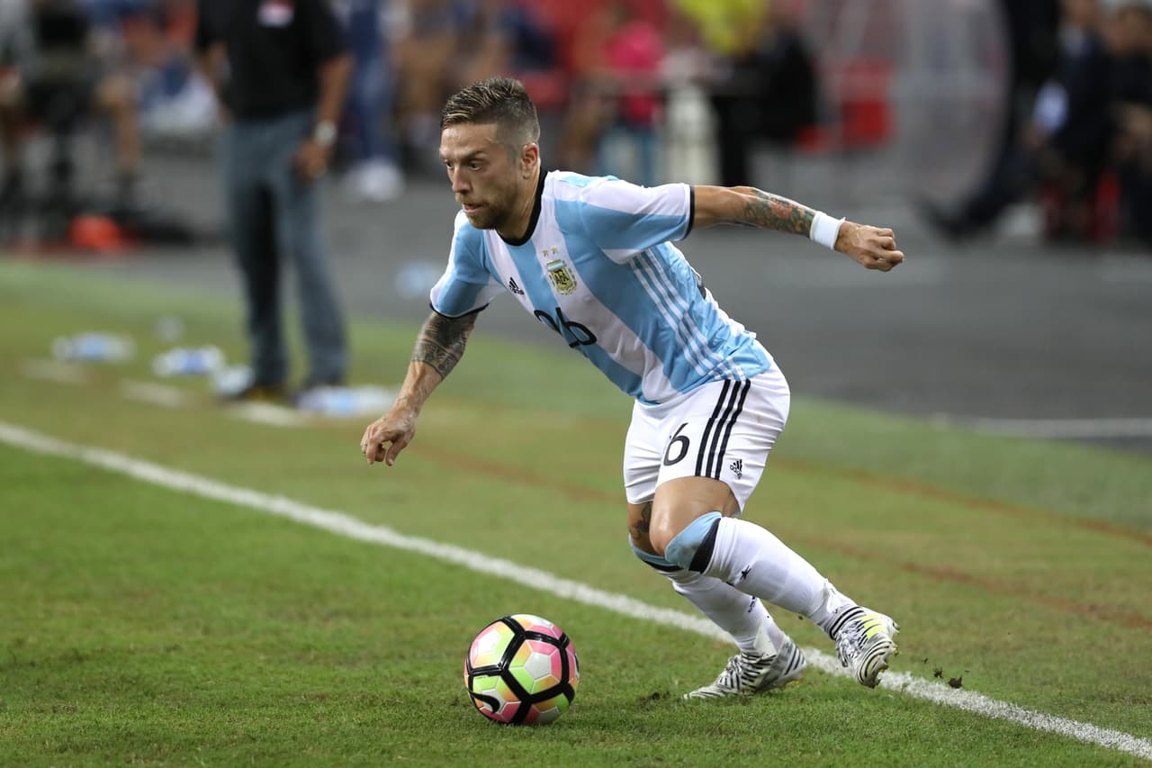 Misma historia para Alejandro 'Papu' Gómez, autor del tercer gol de la jornada, quien debutó con gol vistiendo la 'Albiceleste'.