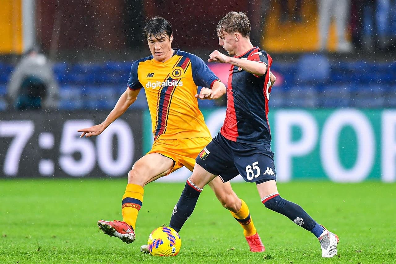 Roma derrota 2-0 al Genoa con anotación doble de Felix Afena-Gyan al 82' y 90+4' del encuentro. El mexicano Johan Vasquez fue titular durante el encuentro. Shevchenko se lleva su primera derrota como director técnico del equipo.