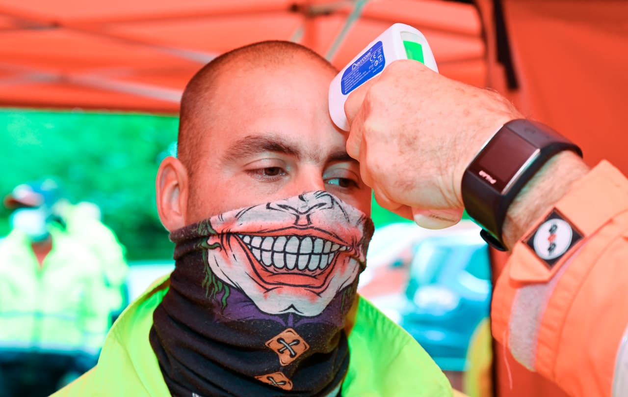 Friburgo 0-1 Werder Bremen | Leonardo Bittencourt marcó al 19’ | En la segunda fecha luego del regreso del futbol alemán, Paderborn y Hoffenheim repartieron puntos para quedar en las posiciones 18 y 9, respectivamente. Werder Bremen llegó a 21 unidades, mientras que Friburgo se quedó en 37 puntos.