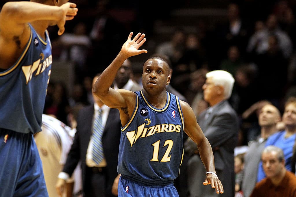Earl Boykins | 1.65 m / 5ft 5 in