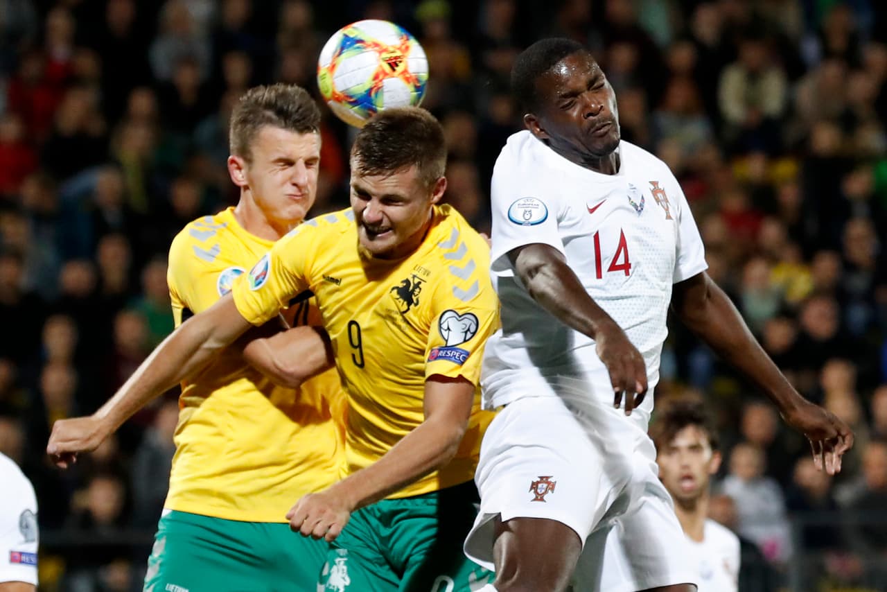 Lituania 1-5 Portugal