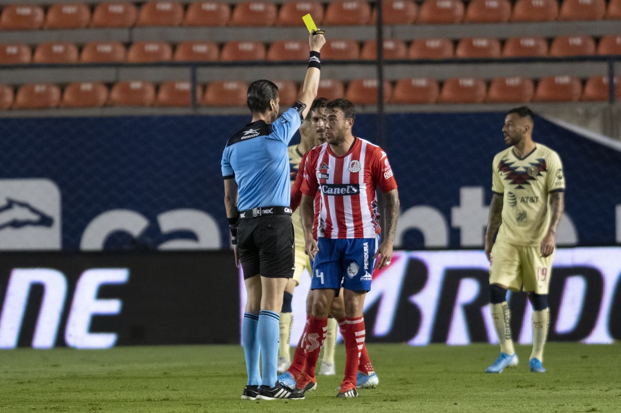 Con gol de Roger Martínez al minuto 51 el América consgue los tres puntos.