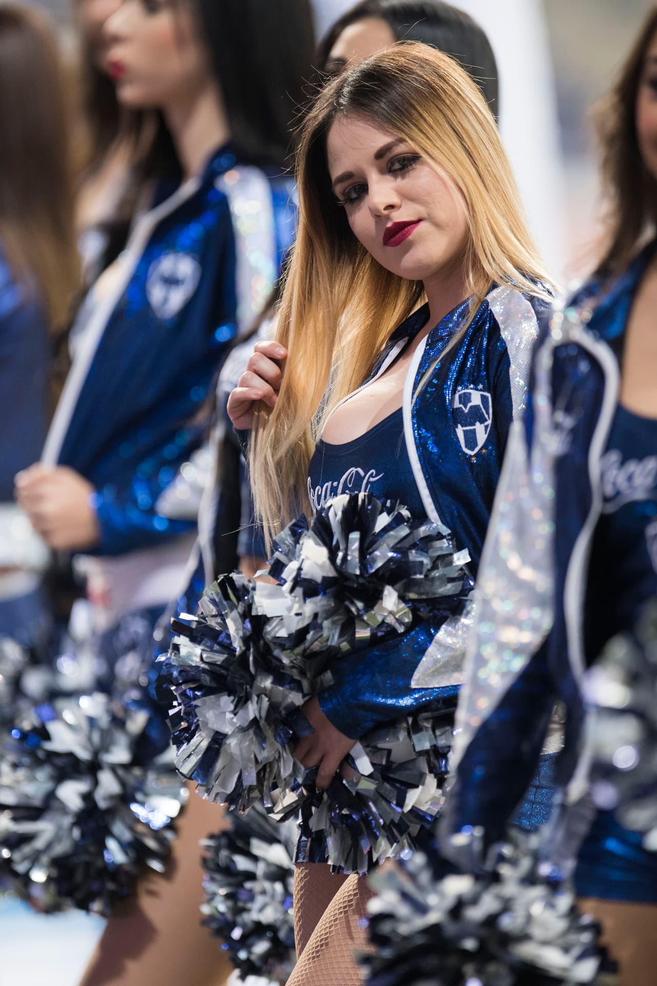 Como no podía ser de otra manera, la belleza en la final de la Copa MX se tomó el estadio BBVA Bancomer para engalanar la jornada.