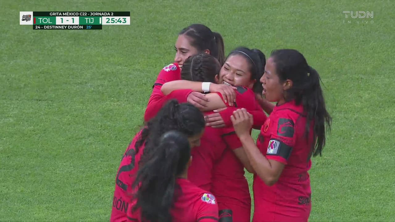 ¡Golazo de Toluca! Destinney Duron hace el 1-1 desde mediocampo